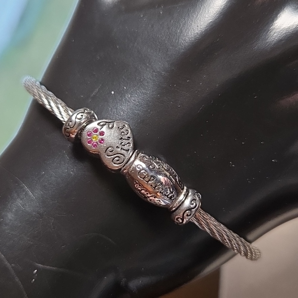 Twisted Wire Bead Bracelet